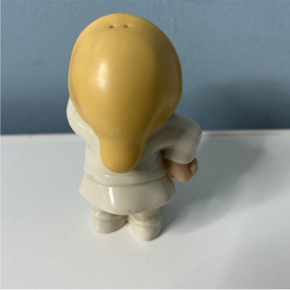 Disney Lenox Sneezy & Dopey Seven Dwarfs Salt & Pepper Shakers Host Pick Collect - Picture 6 of 15